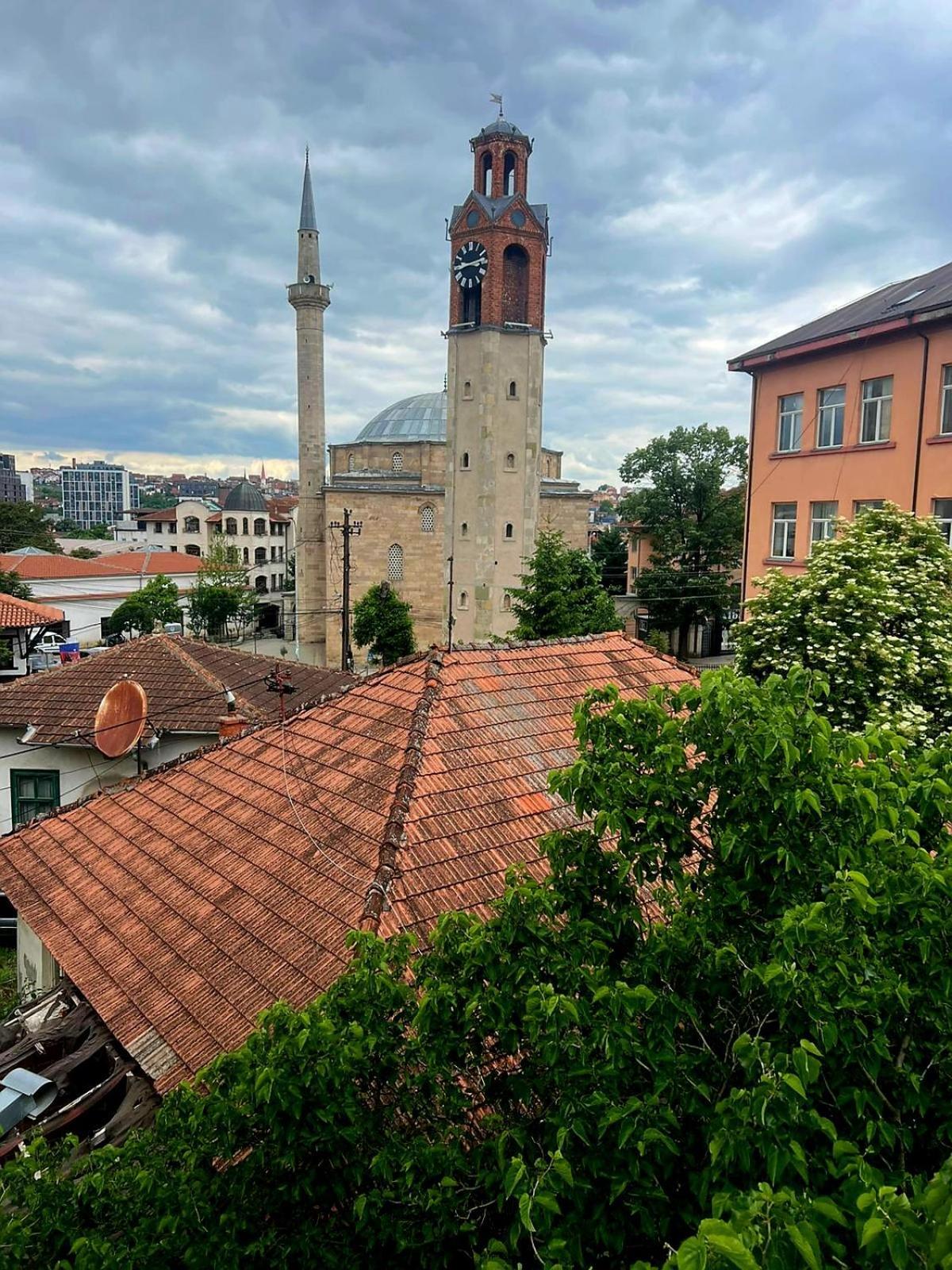 Old Street House Apartment Pristina Exterior photo